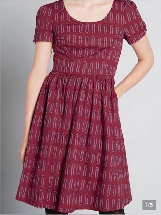 Modcloth Dresses & Skirts - ModCloth paperclip dress size XL. Excellent condition.